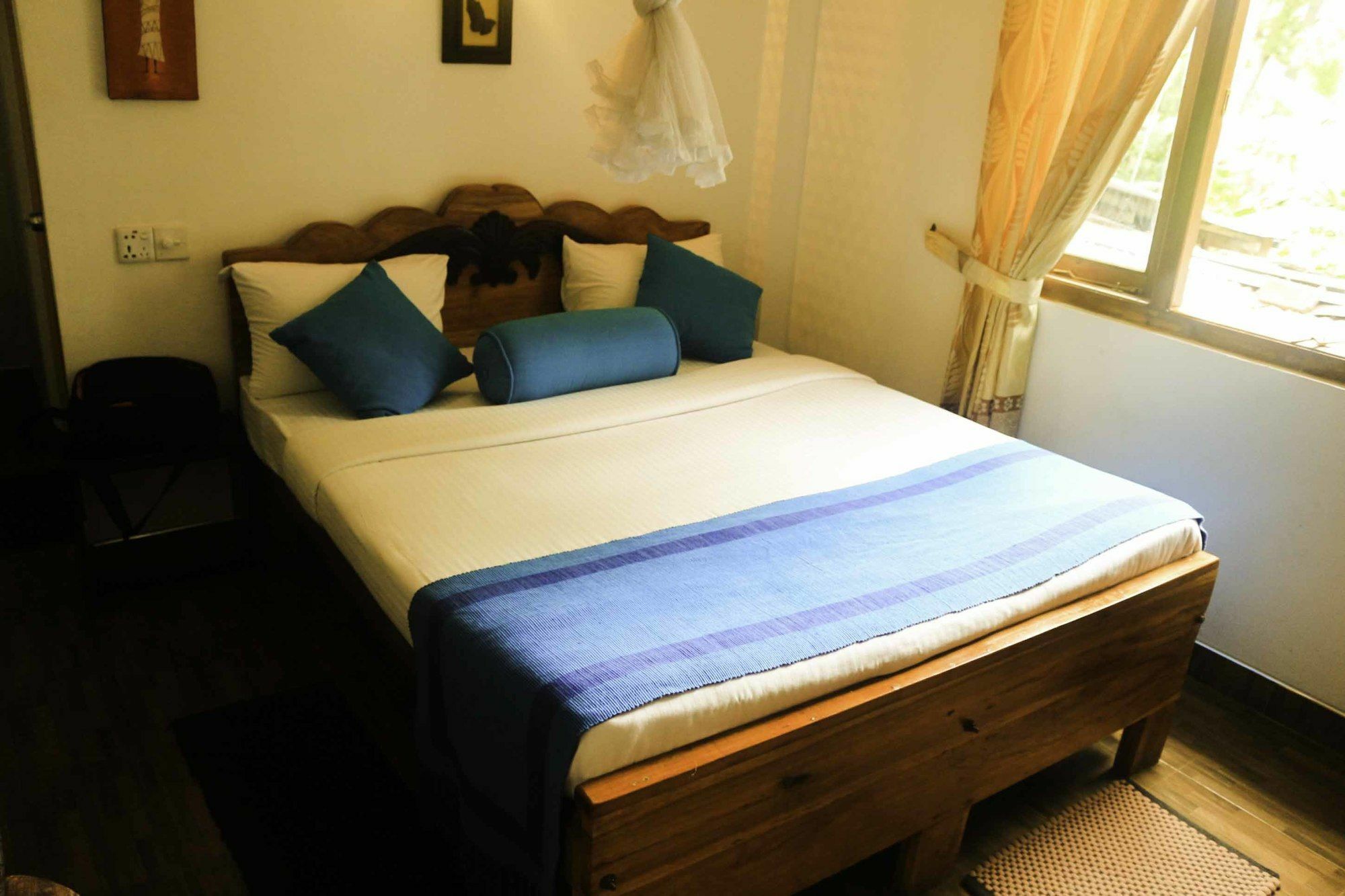 Eden Garden Way Apartman Ella Kültér fotó